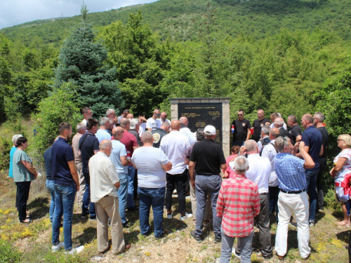 FOTO: U Rumbocima obilježena 52. obljetnica Fenix skupine 72