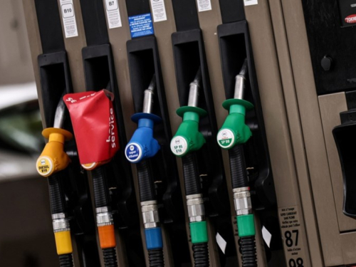 Pada globalna ponuda nafte