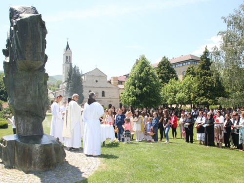 FOTO: Tijelovo u župi Rama - Šćit