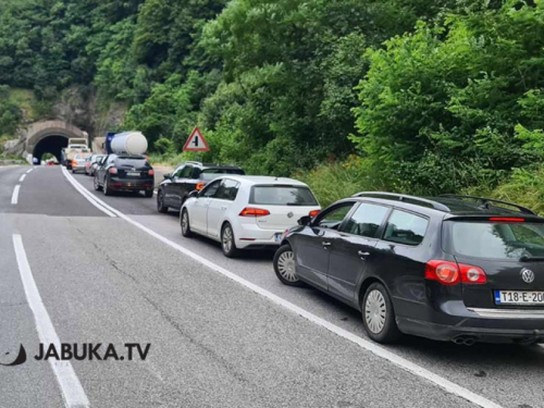 Očekuje se pojačan promet na većini cesta u BiH i na graničnim prijelazima