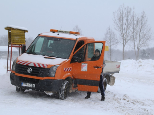 FOTO/VIDEO: Ovo su vrijedni radnici zbog kojih je Makljen uvijek prohodan i čist