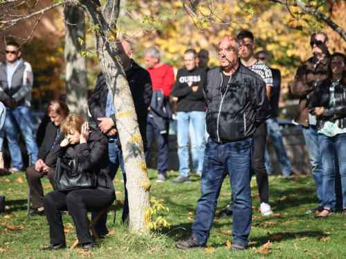 FOTO: Na Šćitu obilježen Dan sjećanja na ramske žrtve