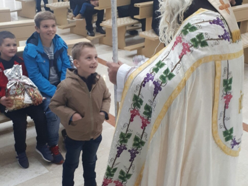 FOTO: Sv. Nikola stigao na Orašac