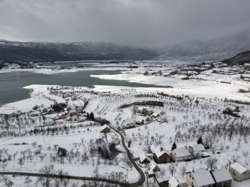 FOTO/VIDEO: Zima na Ramskom jezeru