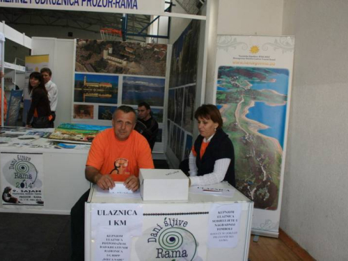 FOTO: Svečano otvoren 9. sajam "Dani šljive Prozor-Rama 2014."