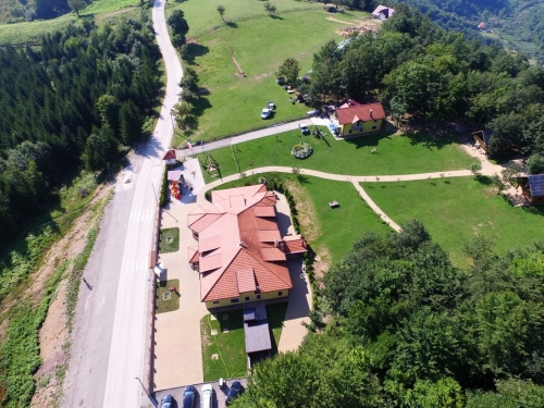 PROMO: Etno selo Remić - Menjik