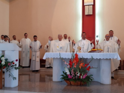 U župi Prozor upriličen susret duhovnih zvanja