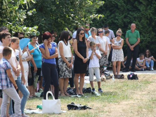 FOTO: Proslava Velike Gospe i Mlade mise fra Ivana Tučića u župi Rama-Šćit