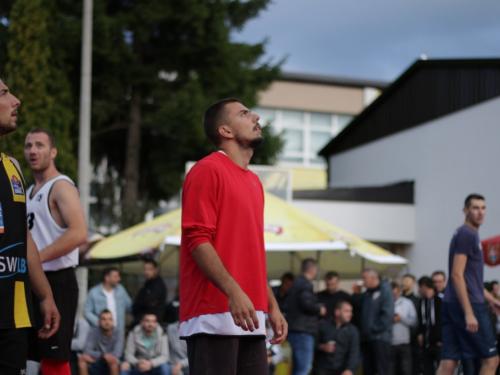 FOTO: Druga večer Streetball turnira u Prozoru