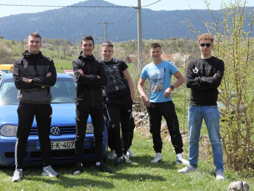 FOTO: Druženje Rumbočana i sv. misa na Zahumu