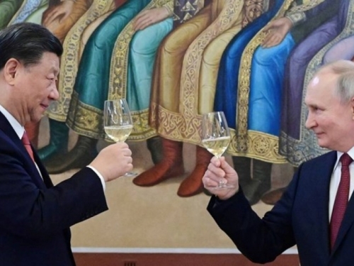 Putin nahvalio "dragog prijatelja" Xija