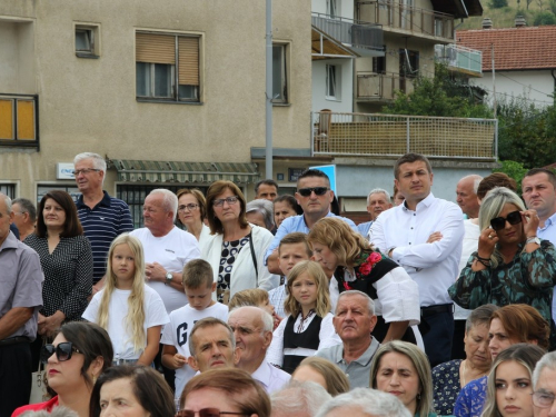 FOTO: Mlada misa vlč. Josipa Papka u župi Prozor