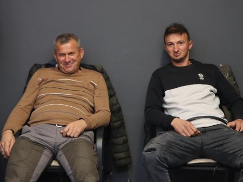 FOTO: Osam ekipa na turniru u prstenu: Vještina, tradicija i zabava u ''Ramskom Jezeru''
