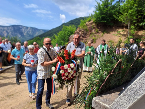 Na Pomenu obilježena 30. obljetnica stradanja hrvatskih branitelja