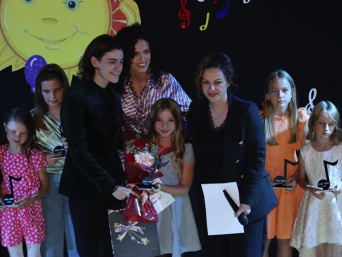 FOTO: Sara Juričević pobjednica dječjeg festivala ''Mala Rama 2023.''