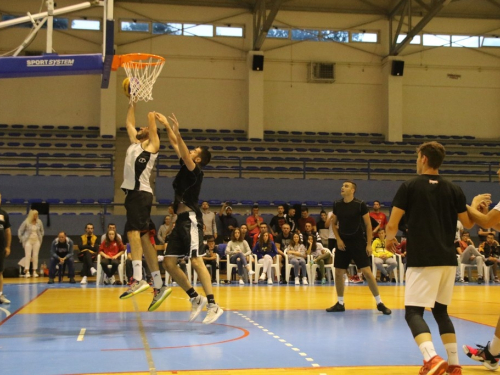 Foto: Caffe Pizzeria Mondeo pobjednik Streetball Rama 2019.