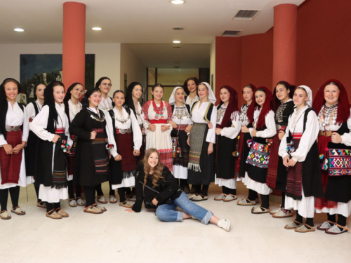 FOTO: Večer folklora u Prozoru: HKUD-ovi ''Rama'' i ''fra Petar Bakula'' oduševili publiku