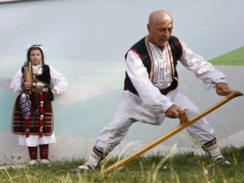 Kupres predstavio bogatu baštinu u Sarajevu: Strljanica i Guinnessov rekord u fokusu