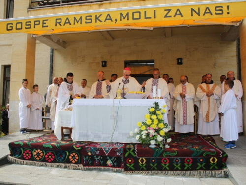 FOTO/VIDEO: Mala Gospa Rama - Šćit 2017.