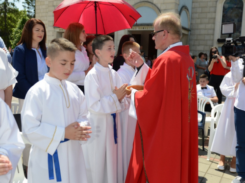 FOTO: Prva pričest u župi Prozor