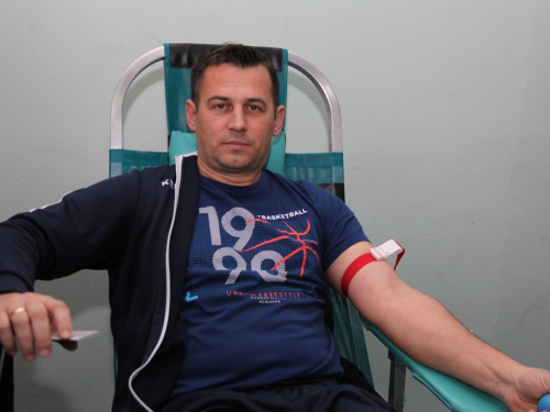 FOTO: Uspješna akcija darivanja krvi u Prozoru