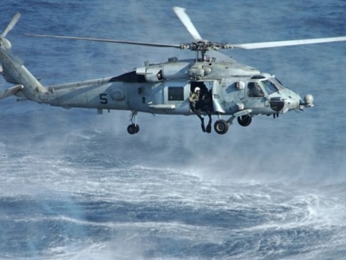 Brod iranske mornarice usmjerio oružje prema američkoj letjelici