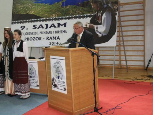 FOTO: Svečano otvoren 9. sajam "Dani šljive Prozor-Rama 2014."