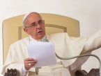 Papa Franjo: Slomljeno mi je srce zbog invazije na Ukrajinu