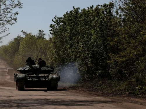 Britanci tvrde: Rusi su se kaotično povukli kod Bahmuta