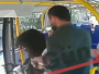 Izmlatio ženu u autobusu jer je imala prekratku suknjicu!