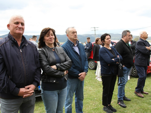 FOTO: Druženje Rumbočana i sv. misa na Zahumu