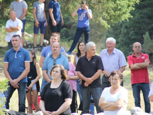 FOTO: Na Vran planini služena misa za poginule duvandžije