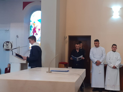 FOTO: Veliki petak u župi Prozor