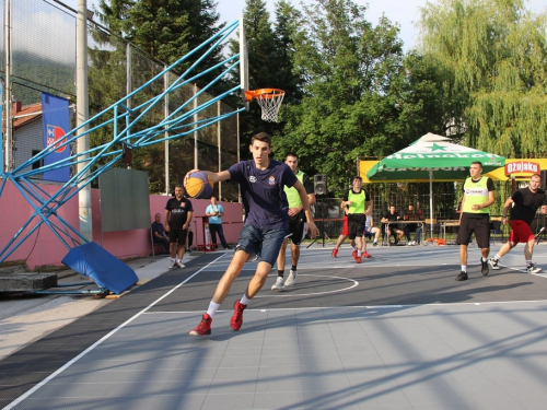 FOTO: U Prozoru počeo 17. Streetball Rama