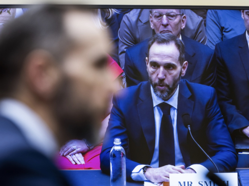 Otpušteno 10 agenata FBI-a koji su istraživali Donalda Trumpa