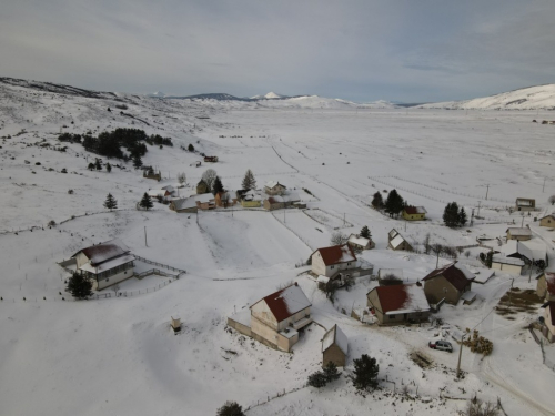 VIDEO/FOTO: Zvirnjača zaodjevena bjelinom