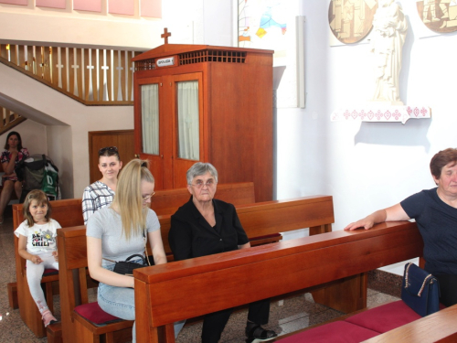 FOTO: U Prozoru održan 18. festival duhovne glazbe ''Djeca pjevaju Isusu''