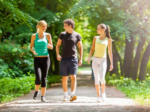3 razloga zašto je hodanje bolje od trčanja