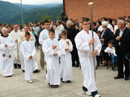 FOTO: Mlada misa don Pere Burečića