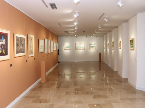 FOTO: Svečano otvorena Galerija Franjevačkog samostana Rama Šćit