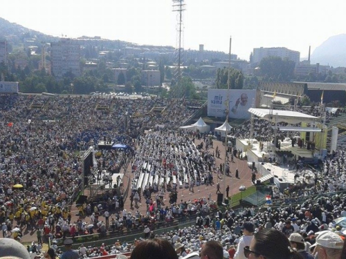 FOTO/VIDEO: Ramci na susretu s papom Franjom u Sarajevu