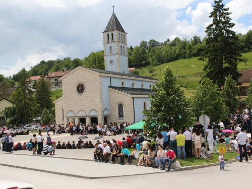 FOTO: Vanjska proslava patrona župe Prozor