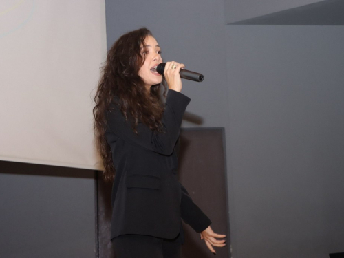FOTO: Ines Markešić i Magdalena Zadro pobjednice dječjeg festivala ''Mala Rama 2024.''