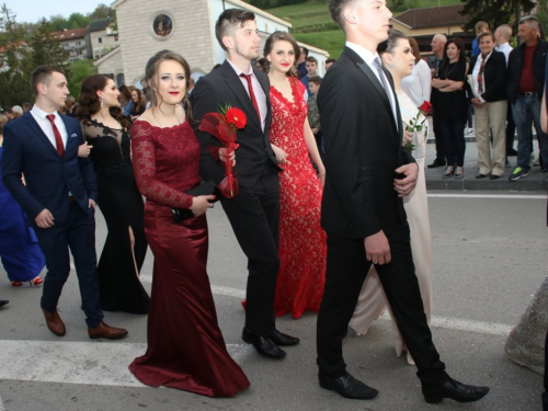 FOTO/VIDEO: Matura 2017. - Defile mladosti na ulicama Prozora