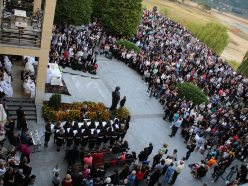 FOTO: Misa Uočnica povodom proslave Male Gospe na Šćitu