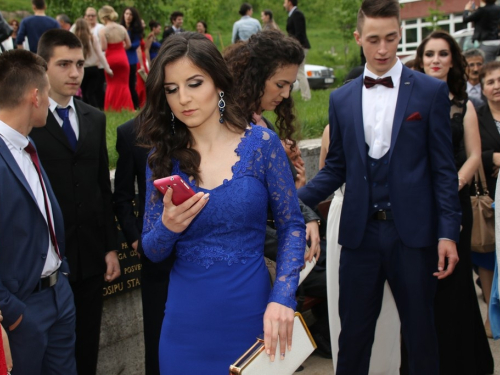 FOTO/VIDEO: Matura 2016. - Defile mladosti i ljepote na ulicama Prozora