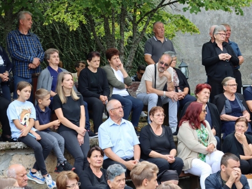 FOTO: Obilježena 29. obljetnica stradanja Hrvata na Uzdolu