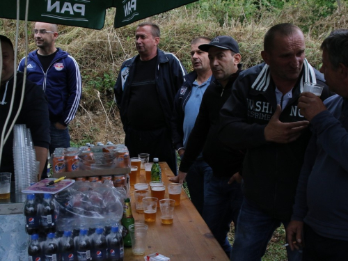 FOTO: Ekipa 'Caffe Grand' osvojila malonogometni turnir u Rumbocima