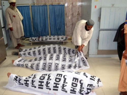 U napadu bombaša samoubojice na izborni skup u Pakistanu najmanje 128 mrtvih