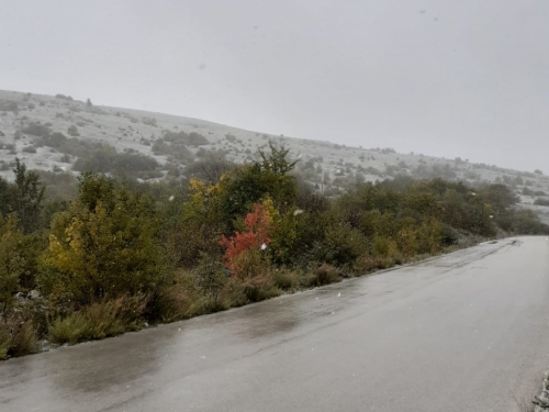 Trodnevna prognoza: Kišovito i hladno, na planinama snijeg